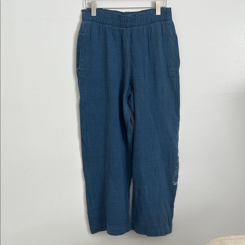 GAP Denim Blue Elastic Waist Pants